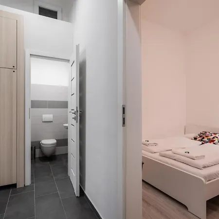 Cascade Corvin Apartment *