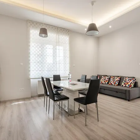 Apartamento Cascade Corvin